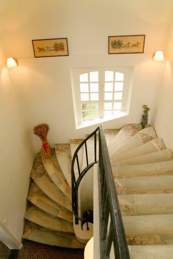 Bed & Breakfast Chateau Les Cedres Bretteville-l'Orgueilleuse Экстерьер фото